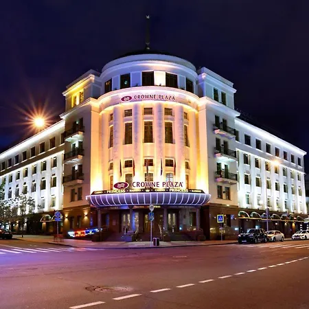 Отель Crowne Plaza Минск