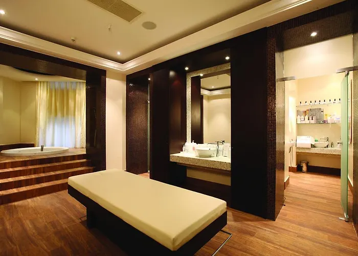 Crowne Plaza - Minsk, An Ihg Minsk