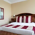 Отель Crowne Plaza - Minsk, An Ihg Минск