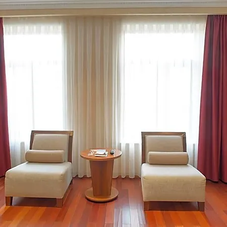 Crowne Plaza - Minsk, An Ihg