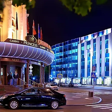 Hotel Crowne Plaza - Minsk, An Ihg