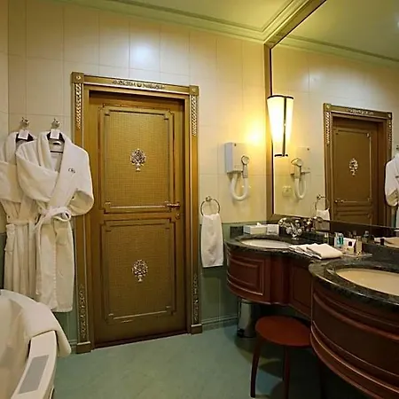 Crowne Plaza - Minsk, An Ihg