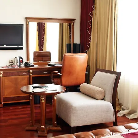 Crowne Plaza - Minsk, An Ihg Мінськ