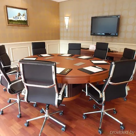 Crowne Plaza - Minsk, An Ihg Minsk