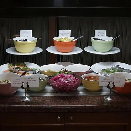 Crowne Plaza - Minsk, An Ihg 5*