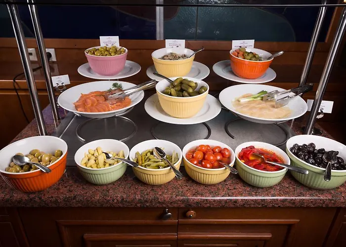 ホテル Crowne Plaza - Minsk, An Ihg ミンスク